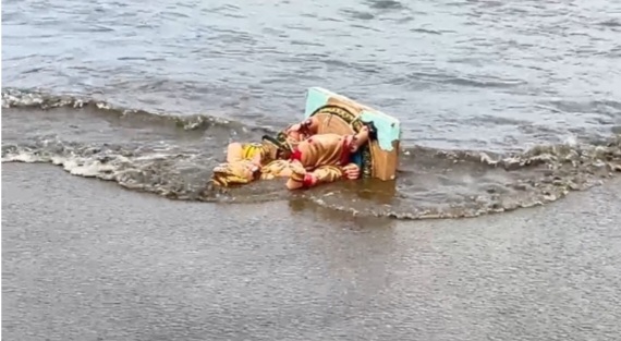ಗೋವಾದಲ್ಲಿ ಪ್ಲಾಸ್ಟರ್ ಆಫ್ ಪ್ಯಾರಿಸ್ ವಿಗ್ರಹ