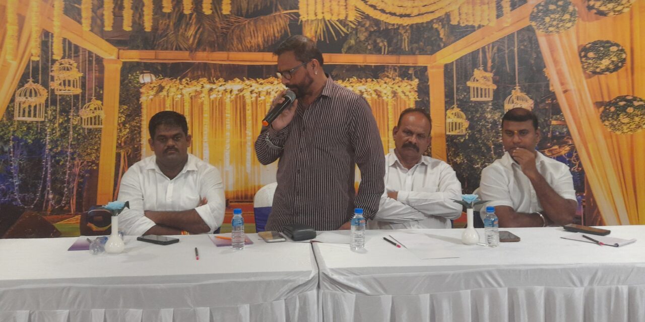 ಗೋವಾದಲ್ಲಿ ನವೆಂಬರ್ 17 ರಂದು ಎಲ್ಲ ಸಂಘಟನೆಗಳೂ ಒಗ್ಗೂಡಿ ಕರ್ನಾಟಕ ರಾಜ್ಯೋತ್ಸವ ಆಚರಣೆ-ಮೋಹನ್ ಶೆಟ್ಟಿ
