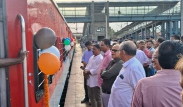 ಮಡಗಾಂವ-ಬಾಂದ್ರಾ ರೈಲು ಸಂಚಾರಕ್ಕೆ ಚಾಲನೆ
