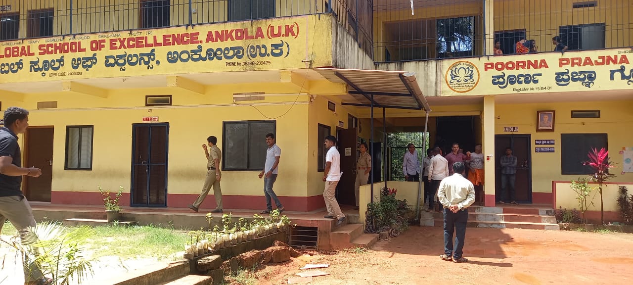 ಅಂಕೋಲಾದ ಶಿಕ್ಷಣ ಸಂಸ್ಥೆಯೊಂದರಲ್ಲಿ  ಭಾರಿ ಕಳ್ಳತನ
