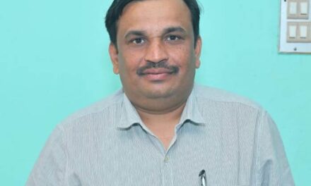 ಶಶಾಂಕ  ಹೆಗಡೆ ಅವರಿಗೆ ರಾಜ್ಯ ಮಟ್ಟದ ಅತ್ಯುತ್ತಮ ಶಿಕ್ಷಕ ಪ್ರಶಸ್ತಿ