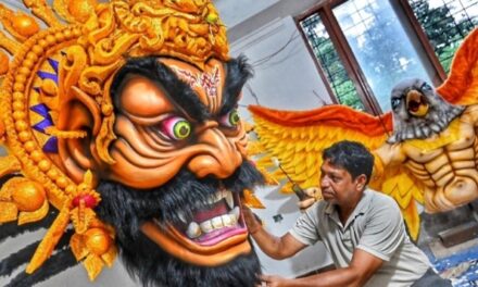 ಗೋವಾದಲ್ಲಿ ನರಕಾಸುರ ಪ್ರದರ್ಶನ