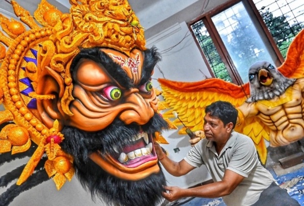 ಗೋವಾದಲ್ಲಿ ನರಕಾಸುರ ಪ್ರದರ್ಶನ