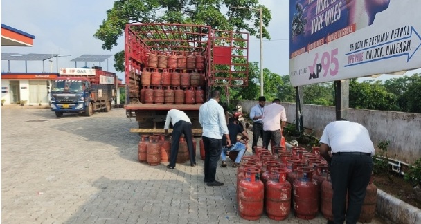 ಓಲ್ಡ ಗೋವಾದಲ್ಲಿ ಕಡಿಮೆ ತೂಕದ ಸಿಲಿಂಡರ್ ಪತ್ತೆ