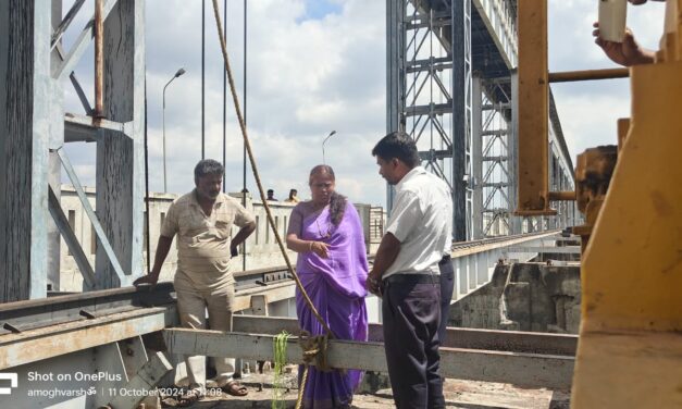 ಹಿಪ್ಪರಗಿ ಜಲಾಶಯದ 7 ನೇಯ ಗೇಟ್ ನಲ್ಲಿ ತಾಂತ್ರಿಕ ತೊಂದರೆ- ಹೆಲ್ಮೆಟ್ ಗೇಟ್ ಅಳವಡಿಕೆ