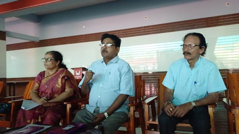 ಗುಬ್ಬಿ ಗೂಡು ಕಟ್ಟುವಂತೆ ರಂಗಾಯಣ ಕಟ್ಟುವೆವು: ತಾಳಿಕೋಟೆ