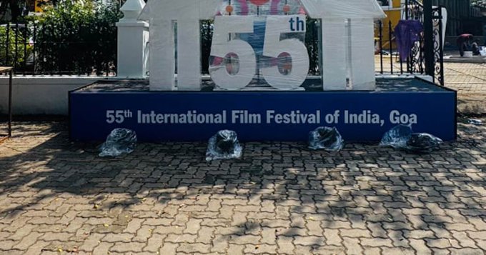 ಕ್ರಿಯೆಟಿವ್ ಮೈಂಡ್ಸ ವಿದ್ಯಾರ್ಥಿಗಳಿಂದ 100 ಶಾರ್ಟ ಫಿಲ್ಮ ನಿರ್ಮಾಣ