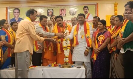 ಗೋವಾದಲ್ಲಿ ಇಬ್ಬರು ಕನ್ನಡಿಗರು ಶಾಸಕರಾಗಲಿದ್ದಾರೆ-ಸಿದ್ದನಕೊಳ್ಳ ಶ್ರೀ ಭವಿಷ್ಯ