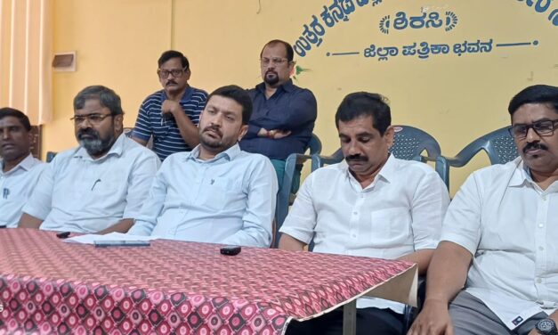 ಶಿರಸಿ ಆಸ್ಪತ್ರೆ ಬಗ್ಗೆ ಆಚಾರ ಹೇಳಿ ಪ್ರಚಾರ ಬಯಸುವುದು ಶೋಭೆಯಲ್ಲ