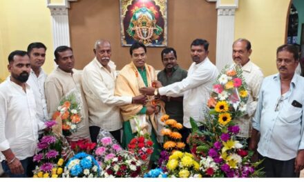 ಶ್ರೀ ಶಿವಶರಣ ಹಡಪದ ಅಪ್ಪಣ್ಣ ಸಮಾಜದ ವತಿಯಿಂದ ದಾಮು ನಾಯಕ್ ಅವರಿಗೆ ಸನ್ಮಾನ