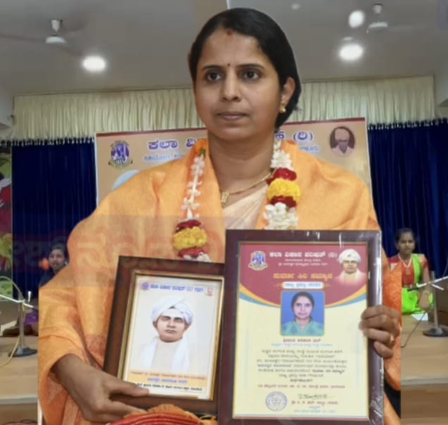 ದಾಂಡೇಲಿಯ ಸುಸ್ವರ ಸಂಗೀತ ವಿದ್ಯಾಸಂಸ್ಥೆಯ ಮಡಿಲಿಗೆ ಸುವರ್ಣ ಕರ್ನಾಟಕ ಸಿರಿ ರಾಜ್ಯ ಪ್ರಶಸ್ತಿಯ ಹಿರಿಮೆ