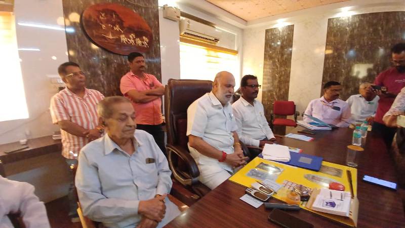 ಹವಾಮಾನ‌ ಆಧರಿತ ಬೆಳೆ ವಿಮೆಗೆ‌ ಸಂಬಂಧಿಸಿ ಉತ್ತರ ಕನ್ನಡ ಜಿಲ್ಲೆಗೆ ನ್ಯಾಯಕ್ಕೆ ಹಕ್ಕೊತ್ತಾಯ;ಶಿವರಾಮ ಹೆಬ್ಬಾರ್ ಸಭೆ  ಅಧ್ಯಕ್ಷತೆಯಲ್ಲಿ