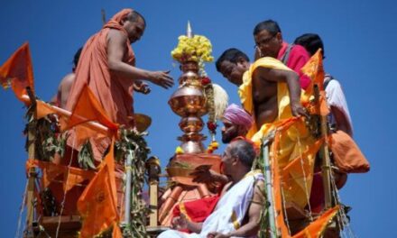 ಸರಿಯಾದ ವಯಸ್ಸಿನಲ್ಲಿ ತಮ್ಮ ಮಕ್ಕಳು ವಿವಾಹವಾಗಲು ಪಾಲಕರು ಮಾರ್ಗದರ್ಶನ ಮಾಡಬೇಕು -ಸ್ವರ್ಣವಲ್ಲಿ ಶ್ರೀ