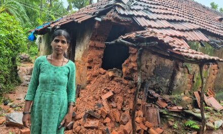 ಗಾಳಿ-ಮಳೆಗೆ ಮನೆ ಗೋಡೆ ಕುಸಿತ – ಅಚ್ಚರಿಯಂತೆ ಪ್ರಾಣಾಪಾಯದಿಂದ ಪಾರು