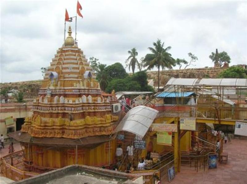 ಯಲ್ಲಮ್ಮ ದೇವಸ್ಥಾನದ ಹುಂಡಿ ಎಣಿಕೆ, ಸಂಗ್ರಹವಾದ ಕಾಣಿಕೆ ಎಷ್ಟು ಗೊತ್ತಾ..?