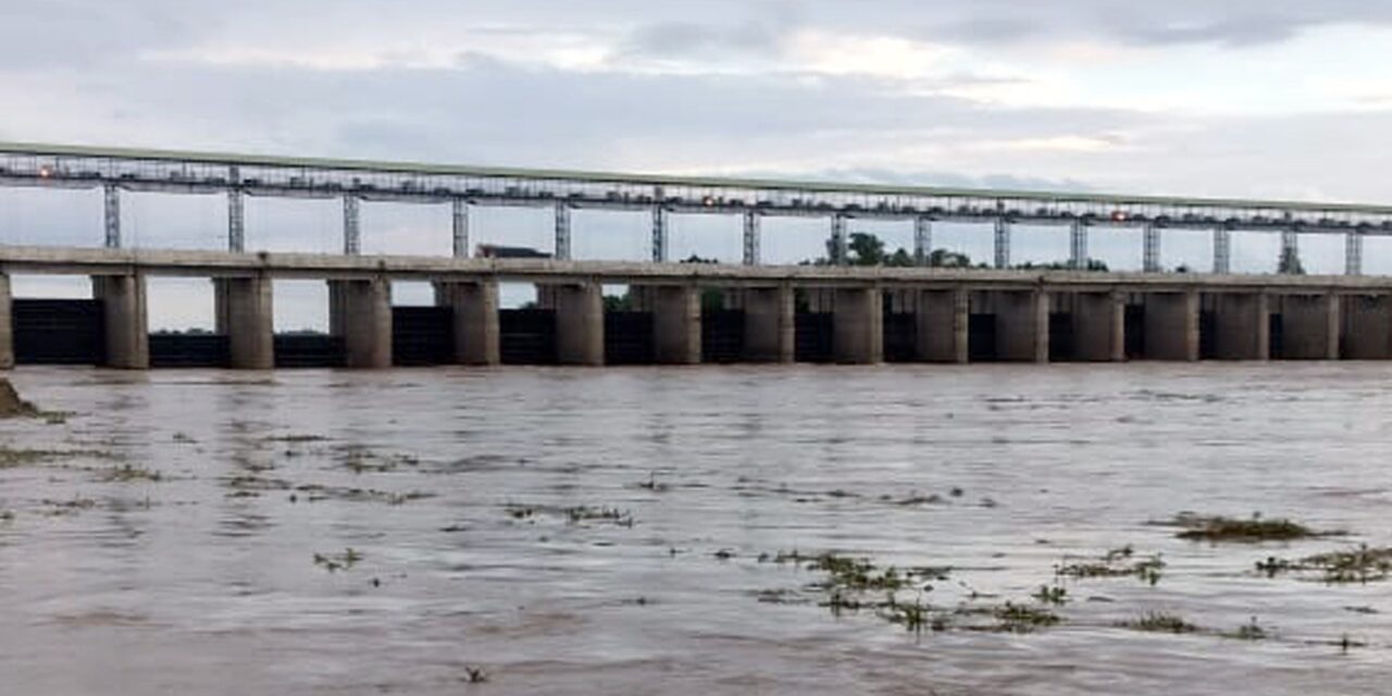 ಹಿಪ್ಪರಗಿ ಬ್ಯಾರೇಜ್‌ಗೆ ೧೦೮೦೦೦ ಕ್ಯೂಸೆಕ್ ನೀರು.
