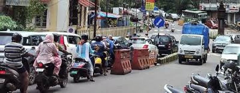 ಎಚ್ಚರ…ಗೋವಾದಲ್ಲಿ ರಸ್ತೆಯ ಮೇಲೆ ವಿದ್ಯುತ್ ಹರಿಯುತ್ತಿದೆ