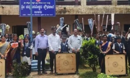ಶಾಲಾ ಮಕ್ಕಳಿಗೆ ಕೈಗಾ ಸಿ.ಎಸ್.ಆರ್ ವತಿಯಿಂದ ಕ್ರೀಡಾ ಸಾಮಗ್ರಿ ವಿತರಣೆ
