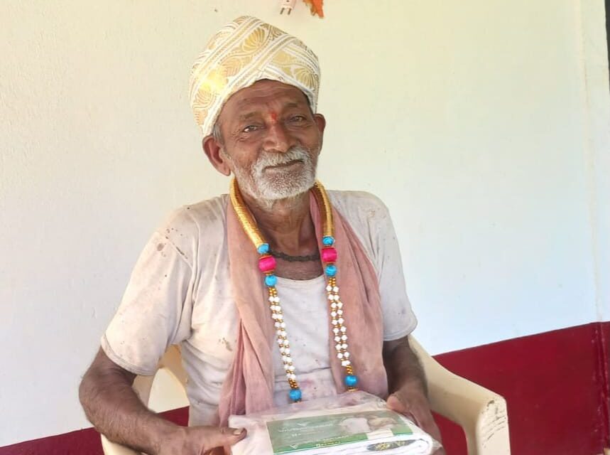ಕೃಷಿ ಕೂಲಿಕಾರ ಶಂಕರ ಗಣಪಯ್ಯ ಪಟಗಾರ ರವರಿಗೆ ಸನ್ಮಾನ