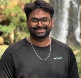 ಬೈಕ್ ಗೆ ಅಡ್ಡಬಂದ ಎಮ್ಮೆ; ಕಾರವಾರ ಎಂಬಿಬಿಎಸ್ ವಿದ್ಯಾರ್ಥಿ ಸಾವು