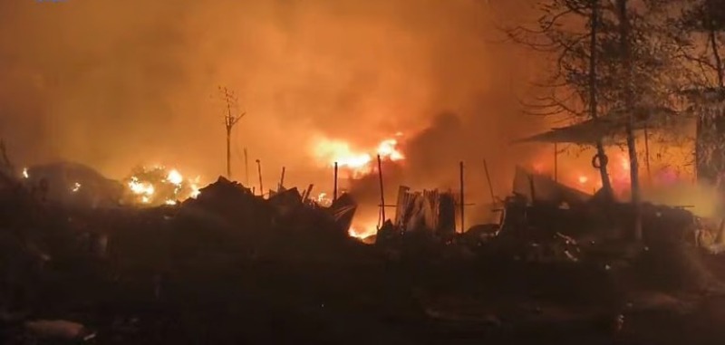 ಗುಜರಿ ಅಡ್ಡೆಗೆ ಬೆಂಕಿ ಆತಂಕ್ಕೊಳಗಾದ ಜನತೆ, ಗೋವಾ ಬಿರ್ಲಾದಲ್ಲಿ ಘಟನೆ