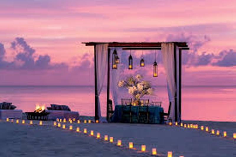 ಗೋವಾದಲ್ಲಿ ಪರವಾನಗಿ ಪಡೆಯದೆಯೇ ಬೀಚ್ ವೆಡ್ಡಿಂಗ್-1 ಲಕ್ಷ ರೂ ದಂಡ