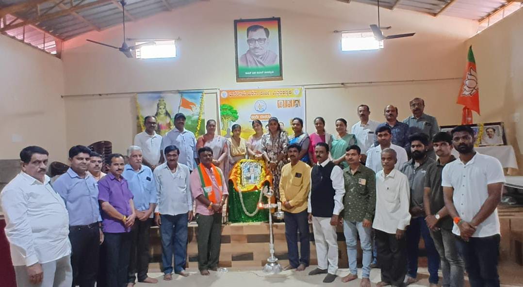 ಬಿಜೆಪಿ ಶಿರಸಿ ವತಿಯಿಂದ ಕನಕದಾಸರ ಜಯಂತಿ ಆಚರಣೆ