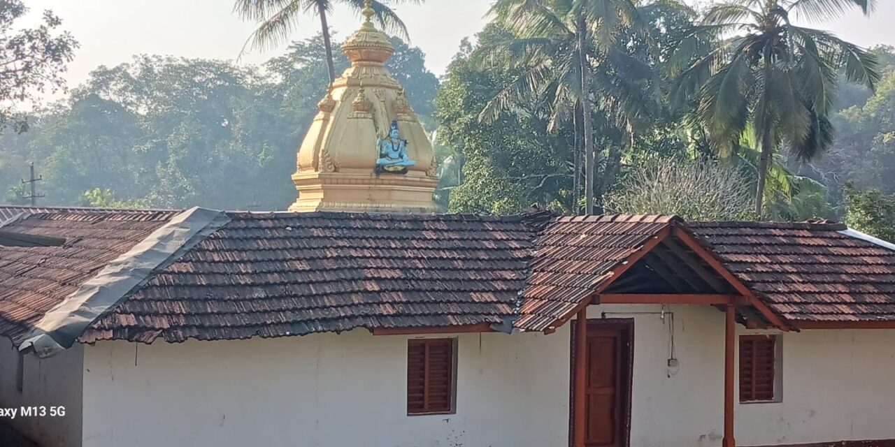 ಜೋಯಿಡಾದ ಯರಮುಖ ಶ್ರೀ ಸೋಮೇಶ್ವರ ದೇವಸ್ಥಾನ ದಲ್ಲಿ ದೀಪೋತ್ಸವ