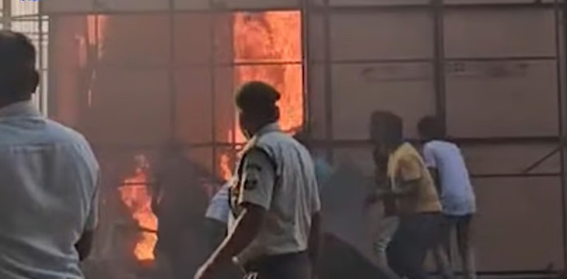 ಗೋವಾದಲ್ಲಿ ಮತ್ತೊಂದು ಅಗ್ನಿ ಅವಘಡ….? ಪ್ರವಾಸಿಗರಲ್ಲಿ ಆತಂಕ