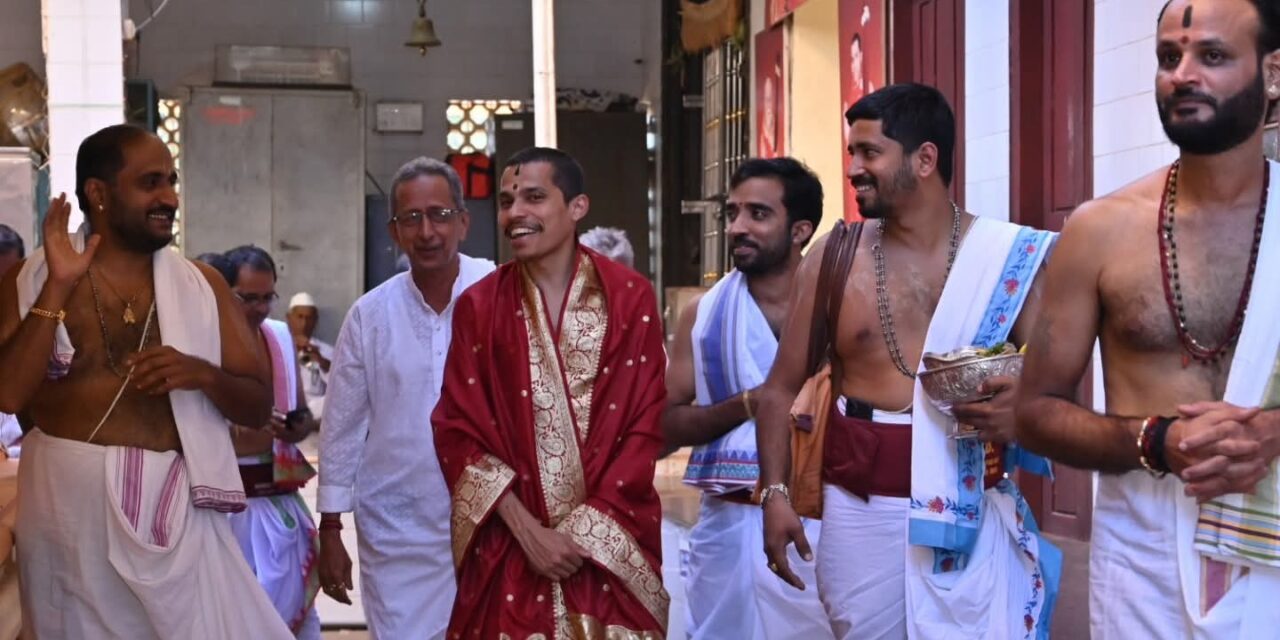 ಶ್ರೀಮದ್ ವಿದ್ಯಾಧೀಶತೀರ್ಥ ಸ್ವಾಮಿಯವರು ಶ್ರೀ ದುರ್ಗಾ ಪರಮೇಶ್ವರಿ ದೇವಸ್ಥಾನಕ್ಕೆ ಭೇಟಿ