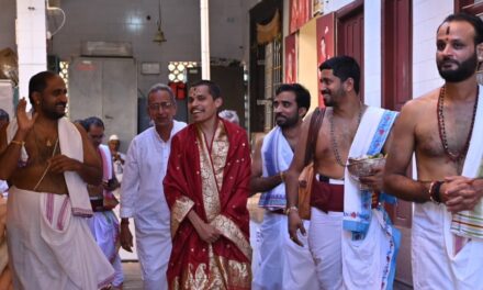 ಶ್ರೀಮದ್ ವಿದ್ಯಾಧೀಶತೀರ್ಥ ಸ್ವಾಮಿಯವರು ಶ್ರೀ ದುರ್ಗಾ ಪರಮೇಶ್ವರಿ ದೇವಸ್ಥಾನಕ್ಕೆ ಭೇಟಿ