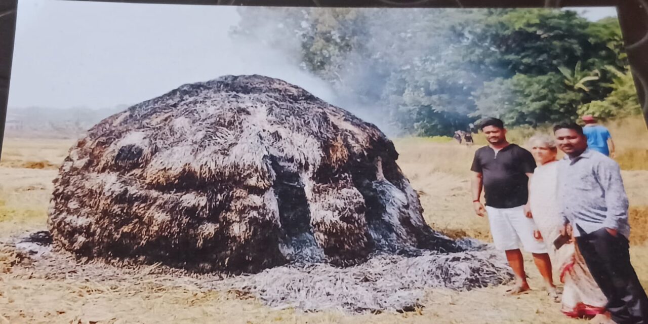 ಭತ್ತದ ಗೊಣವೆಗೆ ಬೆಂಕಿ ಬಿದ್ದ ಘಟನೆ ನಡೆದು 1 ವರ್ಷವಾದರೂ ಇಲ್ಲದ ಪರಿಹಾರ