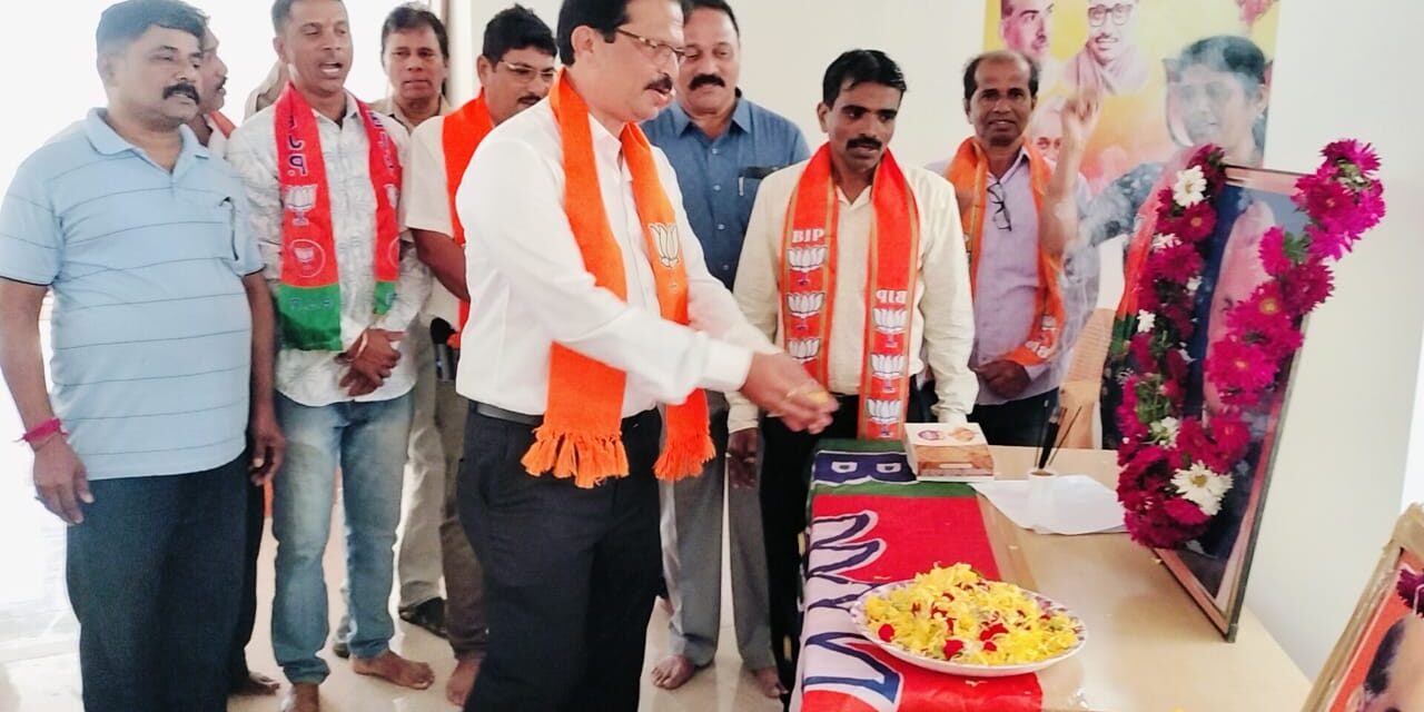 ಕಾರವಾರದಲ್ಲಿ ದಿ.ಅಟಲ್ ಜೀ ಜನ್ಮದಿನ ಆಚರಣೆ