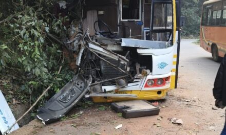 ಹುಲಿಕಲ್ ಘಾಟ್ ಧರೆಗೆ ಗುದ್ದಿದ ಬಸ್ | ಮಗು ಸಾವು.. ಹಲವರು ಗಂಭೀರ
