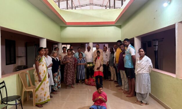 ಪ್ರಗತಿ ನಿಲಯಕ್ಕೆ ರಮೇಶ್ ನಾಯ್ಕ ರಿಂದ ದೇಣಿಗೆ