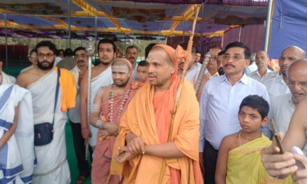 ಸಮಾವೇಶದ ಪೂರ್ವ ಸಿದ್ಧತೆಗಳನ್ನು ಉಭಯ ಶ್ರೀಗಳು ಪರಿಶೀಲಿಸಿದರು