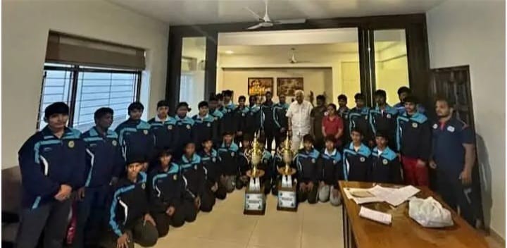 ಮಂಗಳೂರು ಬೀಚ್ ಕುಸ್ತಿ: ಹಳಿಯಾಳ ಕ್ರೀಡಾ ವಸತಿ ನಿಲಯದ ಕುಸ್ತಿಪಟುಗಳಿಗೆ ಅಭಿನಂದನೆ