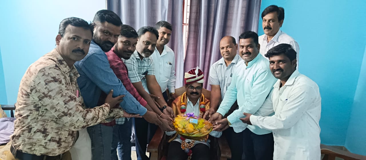 ಶರಣ ಸಾಹಿತ್ಯ ಪರಿಷತ್ ಪ್ರಶಸ್ತಿ ಪುರಸ್ಕೃತ ಶಿಕ್ಷಕ ಎಂ.ರಾಜು ಅವರಿಗೆ ಸನ್ಮಾನ