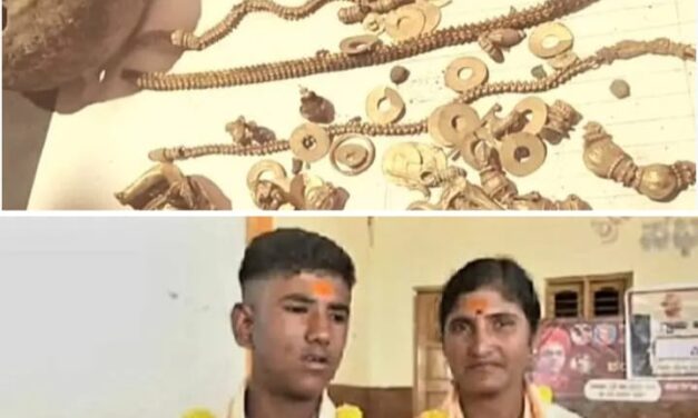 ಲಕ್ಕುಂಡಿ ನಿಧಿ ಪ್ರಕರಣ: ಚಿನ್ನದ ನಿಧಿ ಹಸ್ತಾಂತರಿಸಿದ ಕುಟುಂಬಕ್ಕೆ ಸೈಟ್ ಘೋಷಿಸಿದ ಗ್ರಾಮಸಭೆ