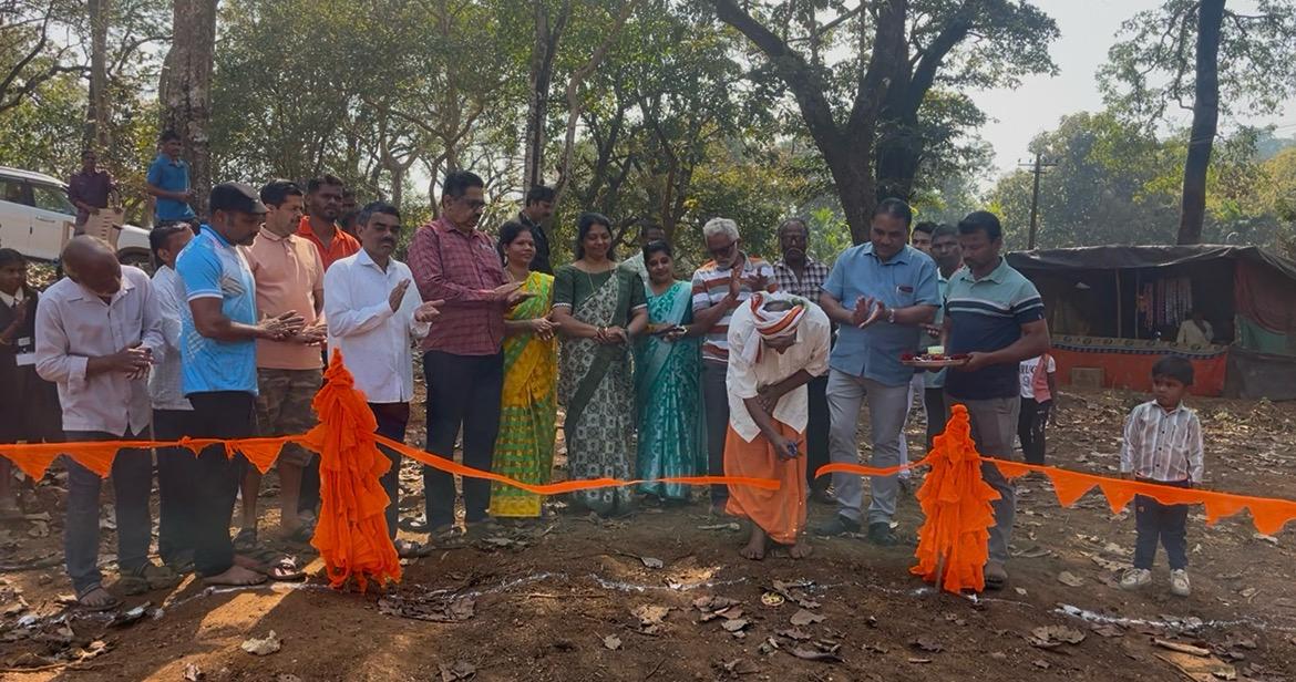 ಅವುರ್ಲಿಯ ಟೆನ್ನಿಸ್ ಬಾಲ್ ಕ್ರಿಕೆಟ್ ಪಂದ್ಯಾವಳಿಯ ಮೊದಲನೇಯ ದಿನ ಯಶಸ್ವಿ