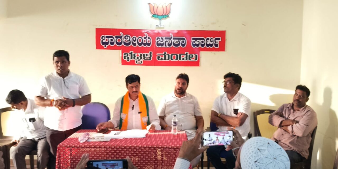 ಸಚಿವರ ಕ್ಷೇತ್ರದಲ್ಲಿಯೇ ದಾಖಲೆ ಬಿಡುಗಡೆಗೊಳಿಸಿದ ಅನಂತಮೂರ್ತಿ