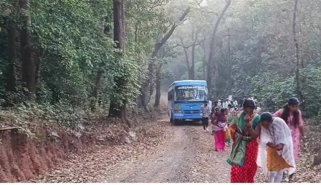 ಘಟ್ಟ ಏರದ ವಾಗೇಲಿ ಸಾರಿಗೆ ಬಸ್,ಪ್ರಯಾಣಿಕರ ಪರದಾಟ