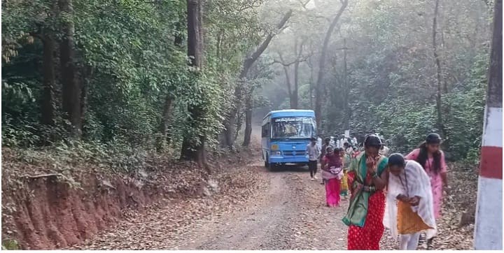 ಘಟ್ಟ ಏರದ ವಾಗೇಲಿ ಸಾರಿಗೆ ಬಸ್,ಪ್ರಯಾಣಿಕರ ಪರದಾಟ