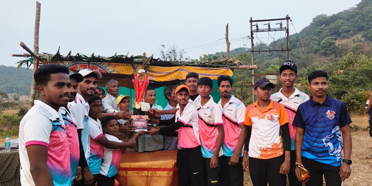 ಬೊಂಡೇಲಿ ಕ್ರಿಕೆಟ್ ಪಂದ್ಯಾವಳಿ;ಬಾಮಣೆ ತಂಡ ಚಾಂಪಿಯನ್