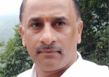 ವಾರದೊಳಗೆ ವಿಮಾ ಪರಿಹಾರ ನೀಡುವಂತೆ ಕ್ಷೇಮ ಇನ್ಸೂರೆನ್ಸ್ ಕಂಪನಿಗೆ ಆದೇಶ; ಸದಾನಂದ ಭಟ್