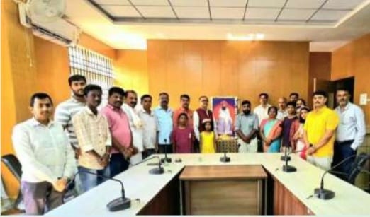 ಯಲ್ಲಾಪುರ ತಹಶೀಲ್ದಾರ ಕಚೇರಿಯಲ್ಲಿ ಶ್ರೀ ಸಂತ ಸೇವಾಲಾಲ್ ಮಹಾರಾಜರ ಜಯಂತಿ ಉತ್ಸವ