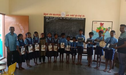 ಅವುರ್ಲಿ ಶಾಲೆಯ ಮಕ್ಕಳಿಗೆ ಎಸ್ ಡಿ ಎಂ ಸಿ ಅಧ್ಯಕ್ಷರಿಂದ 8.5 ಪರಿಸರ ಸ್ನೇಹಿ LCD Writing Tablet ವಿತರಣೆ