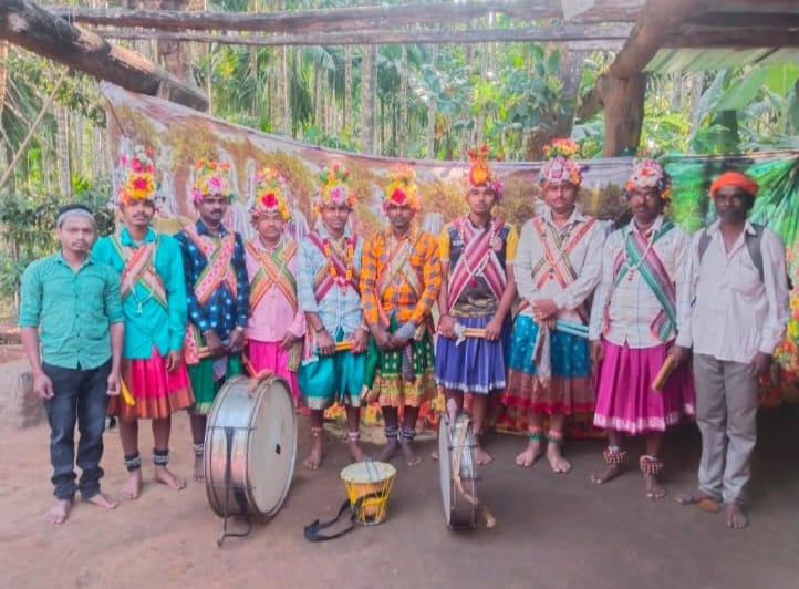 ಗುಂದದಲ್ಲಿ ಸಾಂಪ್ರದಾಯಿಕ ಸುಗ್ಗಿ (ಸಿಗ್ಮೋ) ಕುಣಿತಕ್ಕೆ ಚಾಲನೆ