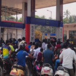 ವದಂತಿ ಹಿನ್ನೆಲೆ ಗೋವಾದಲ್ಲಿ ಪೆಟ್ರೋಲ್ ಬಂಕ್ ಗಳಲ್ಲಿ ಜನವೋ ಜನ…?