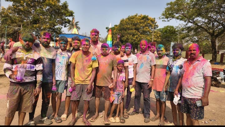 ಜೋಯಿಡಾ ತಾಲೂಕಿನಾದ್ಯಂತ ಬಣ್ಣಗಳ ಹೋಳಿ ಹಬ್ಬದ ಸಂಭ್ರಮ